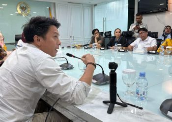 Armand Maulana dan Ariel NOAH Sampaikan Aspirasi Musisi ke Fraksi Golkar Soal Royalti Musik